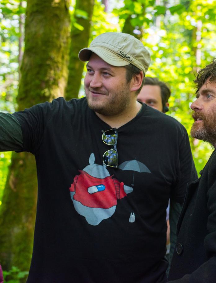Behind the scenes of Apostle