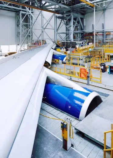 Aile d’avion fait British Airways Airbus British Airways Maintenance Cardiff