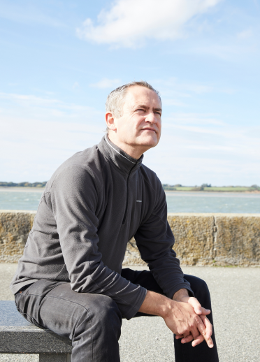 Ifor ap Glyn with views of the Sea