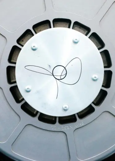 Auto-Reifen-Felge riversimple logo