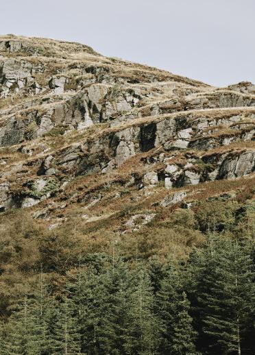 Ansicht von Penrhyn Schiefer Steinbruch, in der Nähe von Bethesda in Nord-Wales, jetzt nach Hause, um Zip-Welt