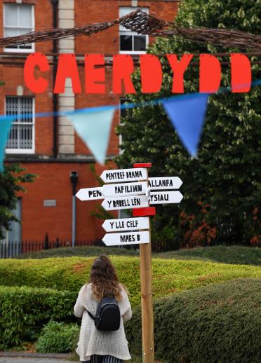 Welsh language signpost, National Eisteddfod