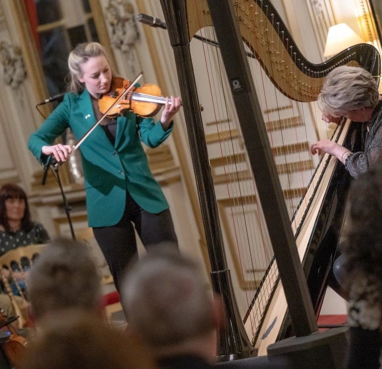 musicians playing to audience