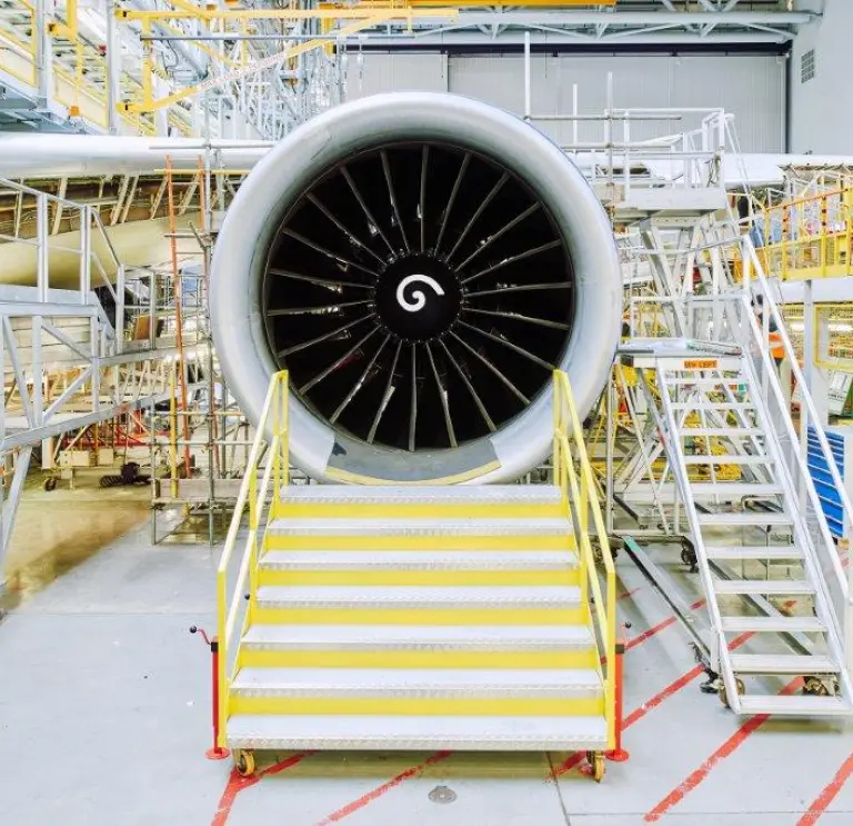 航空機エンジンの製造 ‐ ブリティッシュ・エアウェイズ ・エアバス・メンテナンス・カーディフ （BAMC ）、カーディフ空港