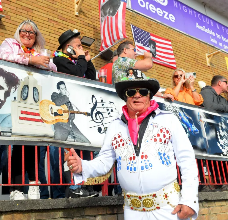 Eine Elvis-Tribute-Show